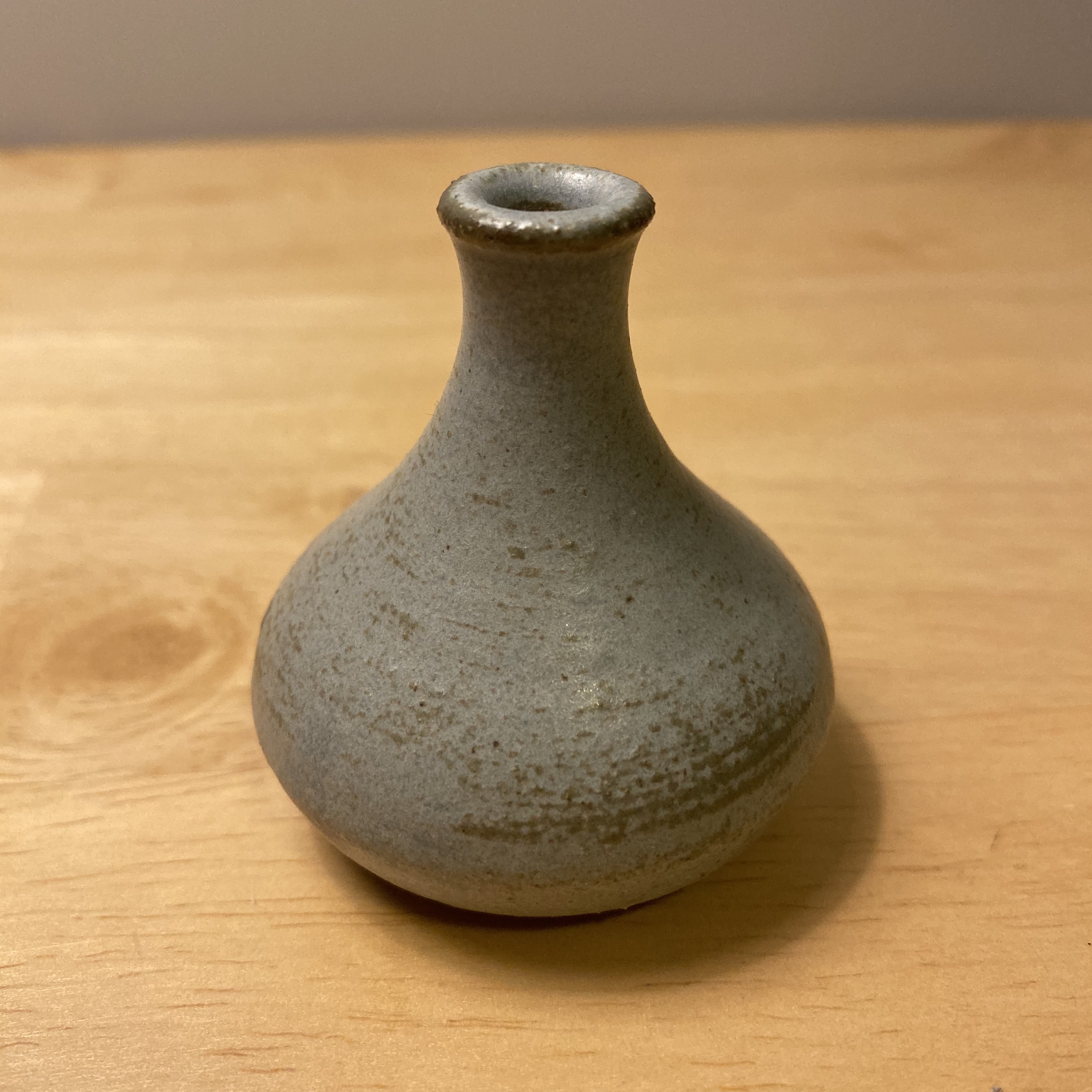 bud vase